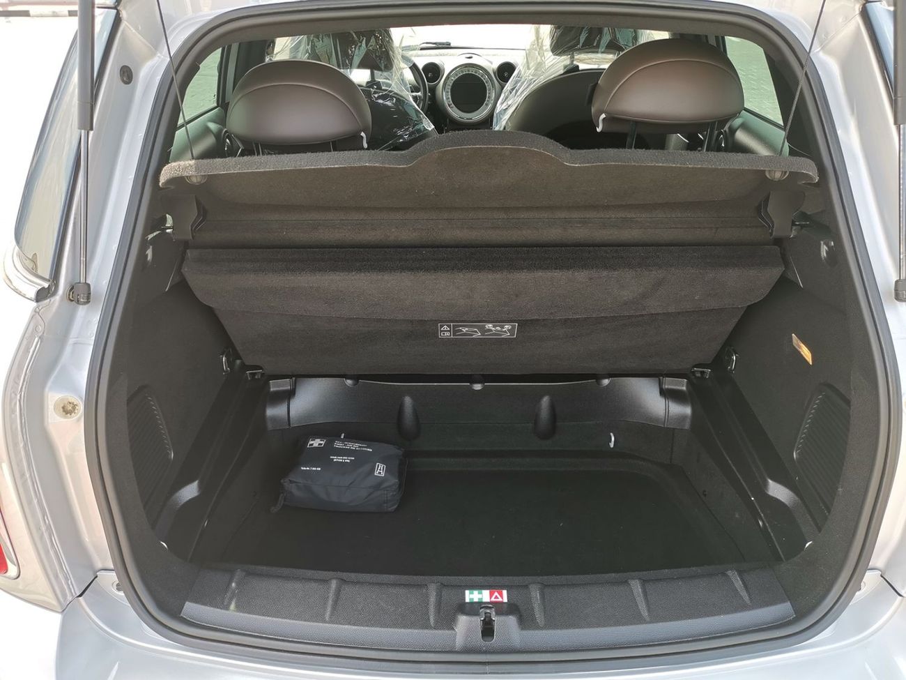 Mini Cooper S Countryman Mini Cooper S CountryMan ALL4 2011 Model GCC Specs With Partial Service History In Perfect Condition