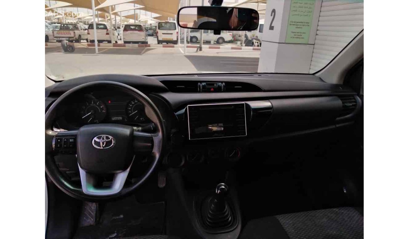 Toyota Hilux خليجي بحاله ممتازه