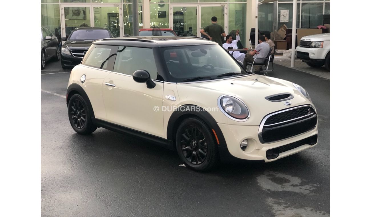 Mini Cooper S Mini copper model 2018 car prefect condition full option low mileage panoramic roof leather seats ba