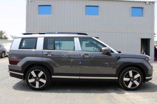 هيونداي سانتا في LHD 2.5L MX5 LUXURY 4WD AT 24MY NEW SHAPE FULL OPTION