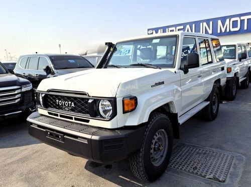 Toyota Land Cruiser 70 5 Door With Diff Lock 4.2L 2025 Diesel (Export Only)