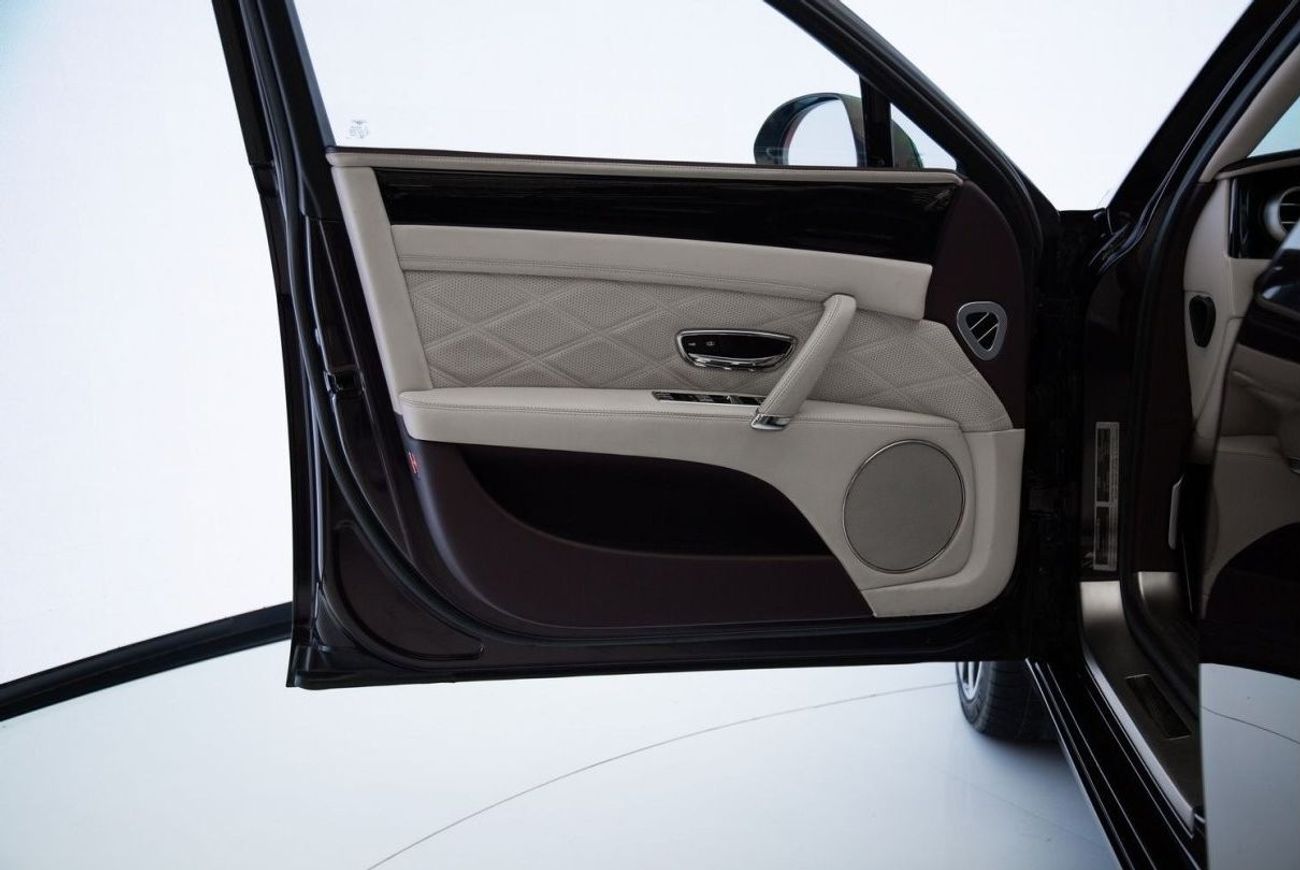 بنتلي فلاينج سبور Bentley Flying Spur W12