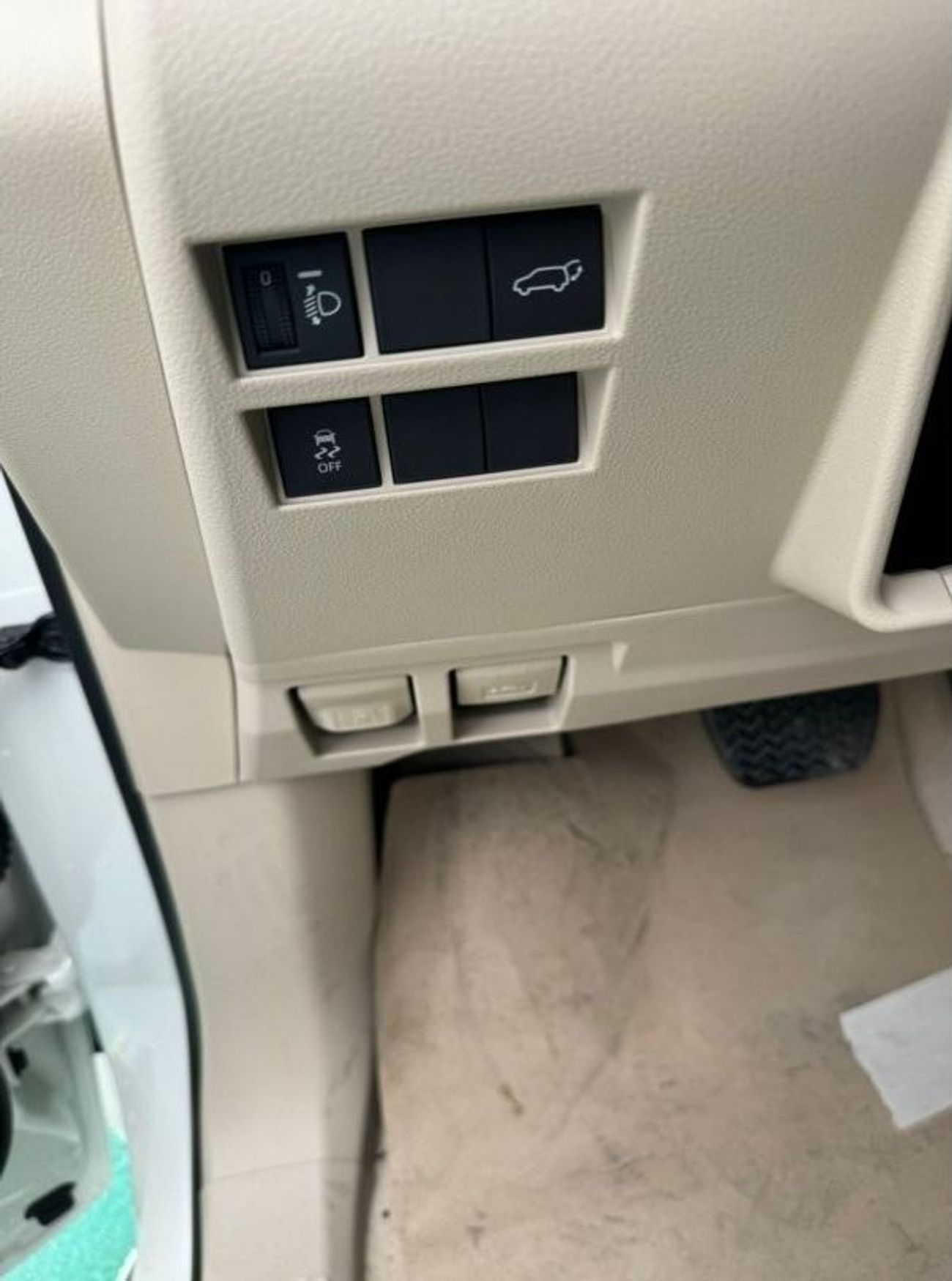 Toyota Land Cruiser GXR 4.0L PETROL 2023 GCC