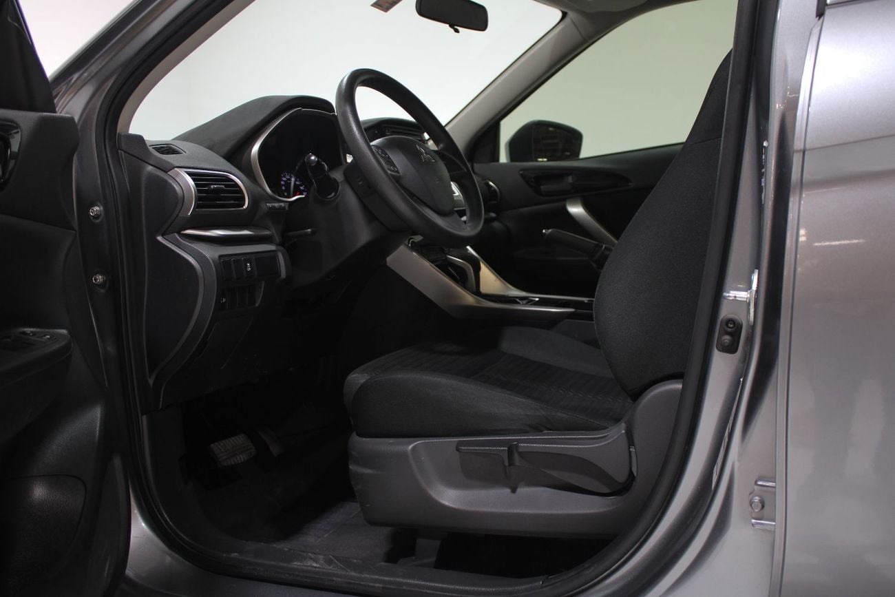 Mitsubishi Eclipse Cross 1.5T GLS (Mid Option)