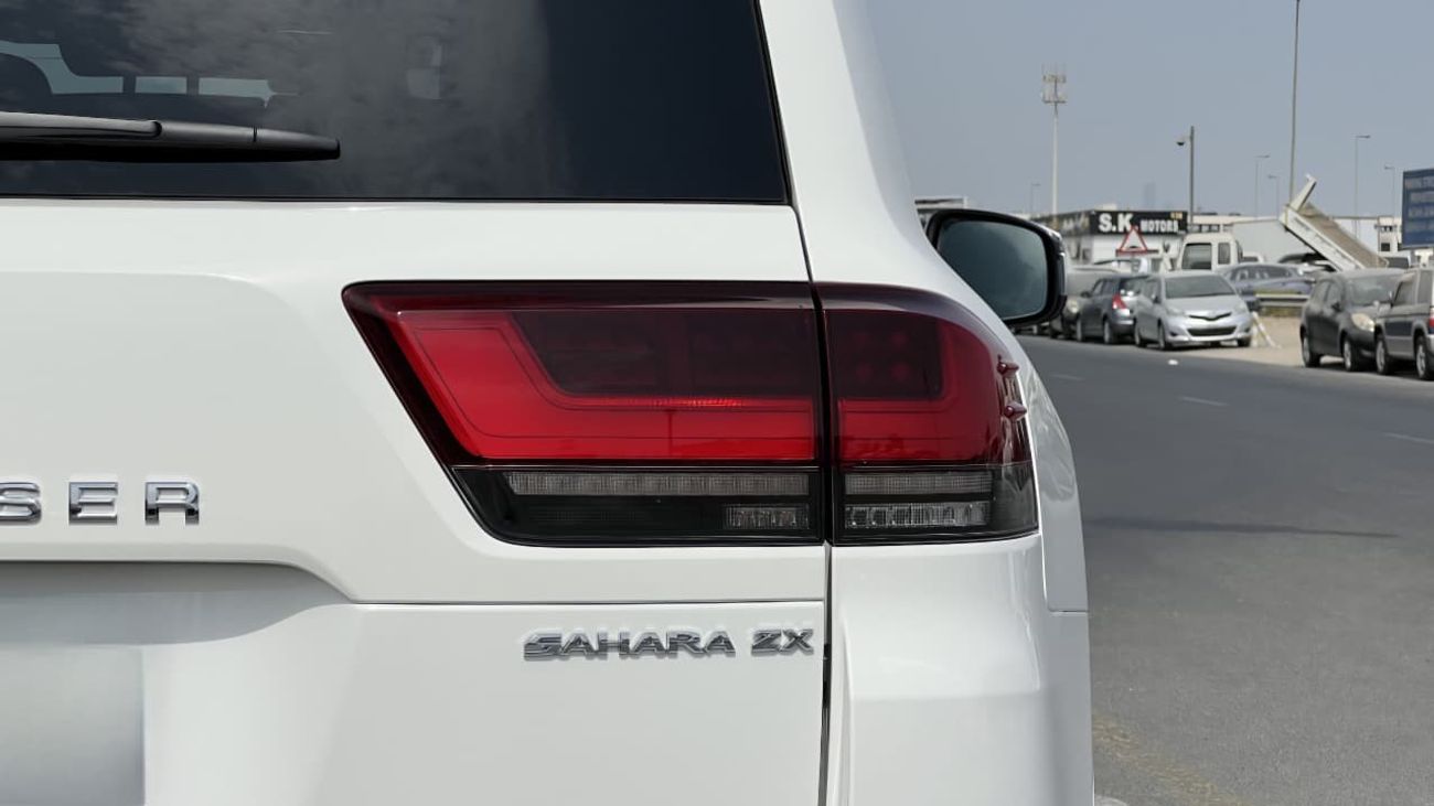 Toyota Land Cruiser SAHARA ZX