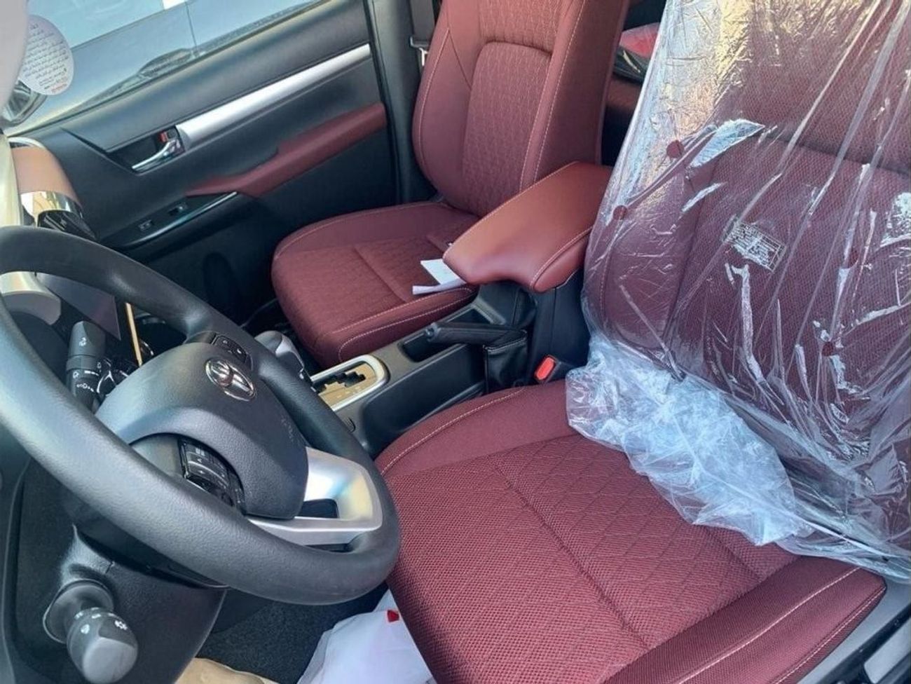 تويوتا هيلوكس TOYOTA HILUX 2.7L SGLX 2025 MODEL PETROL 4WD AUTOMATIC