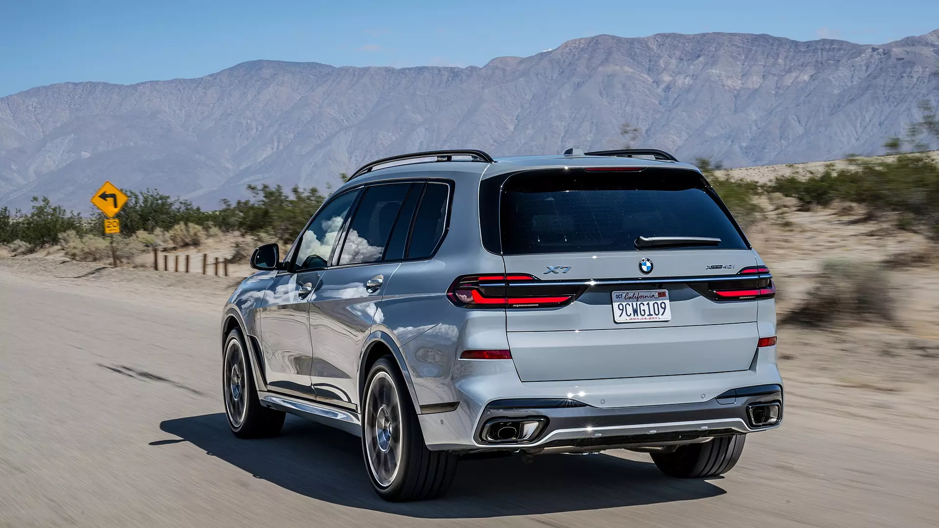 BMW X7 exterior - Rear Left Angled