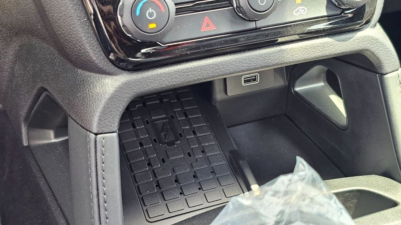 فورد رانجر RAPTOR Ford Ranger Raptor 2.0L Bi-Turbo Diesel – 2025 Model