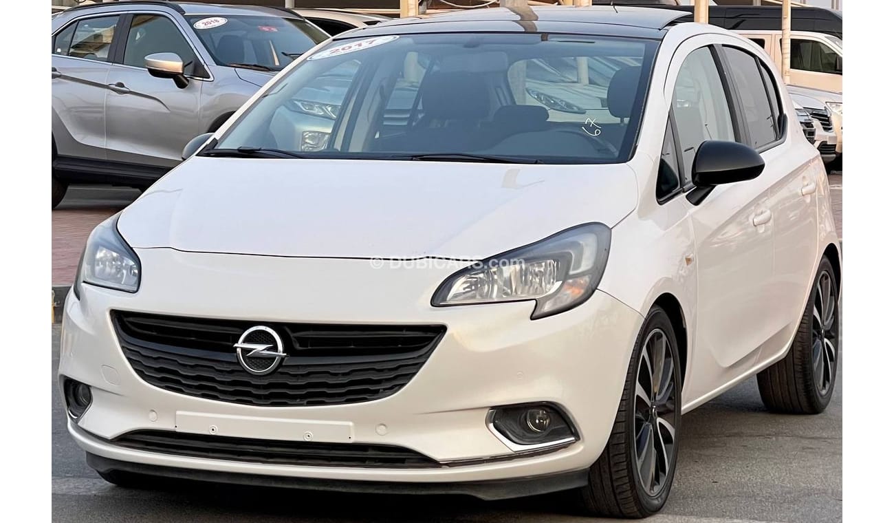 أوبل كورسا اوبل كورسا 2017ابيض فل اوبشن بحالة ممتازبدون حوادث