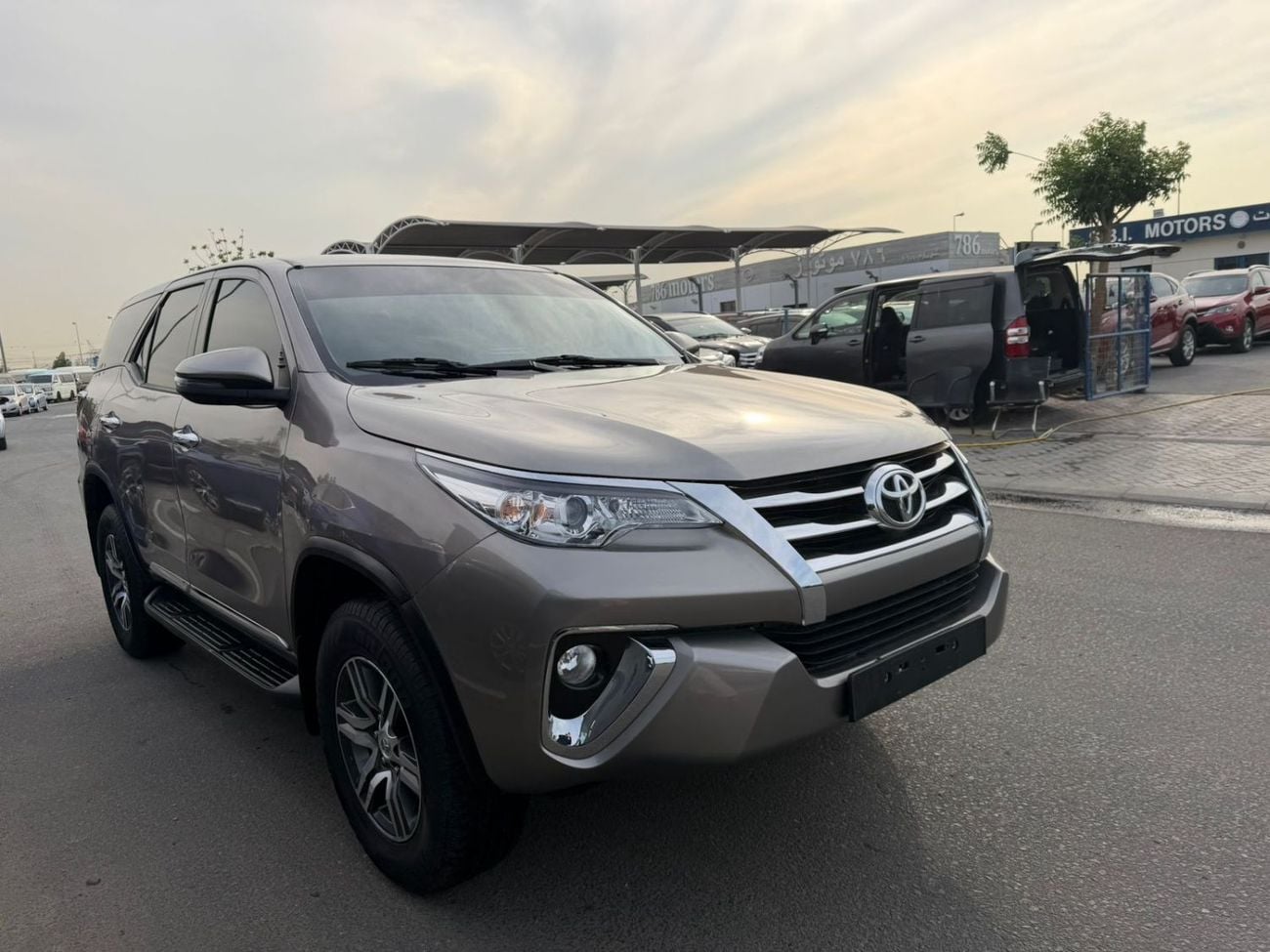 Toyota Fortuner EXR 2.7L (160 HP)