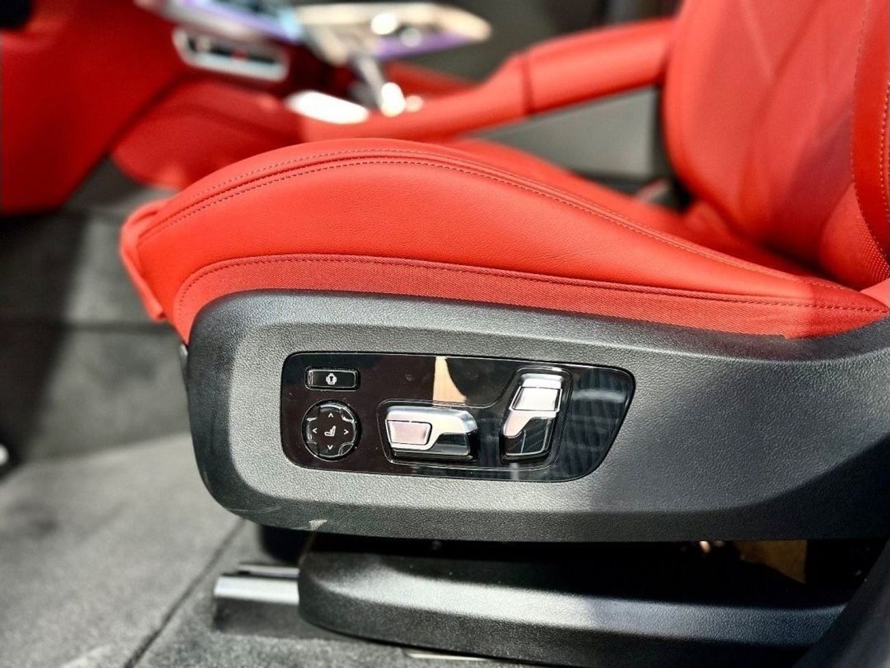 بي أم دبليو XM Brand new BMW XM