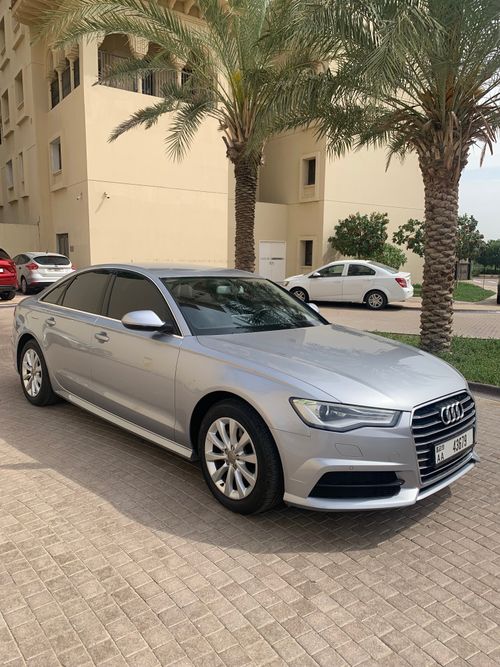 Audi A6 Standard