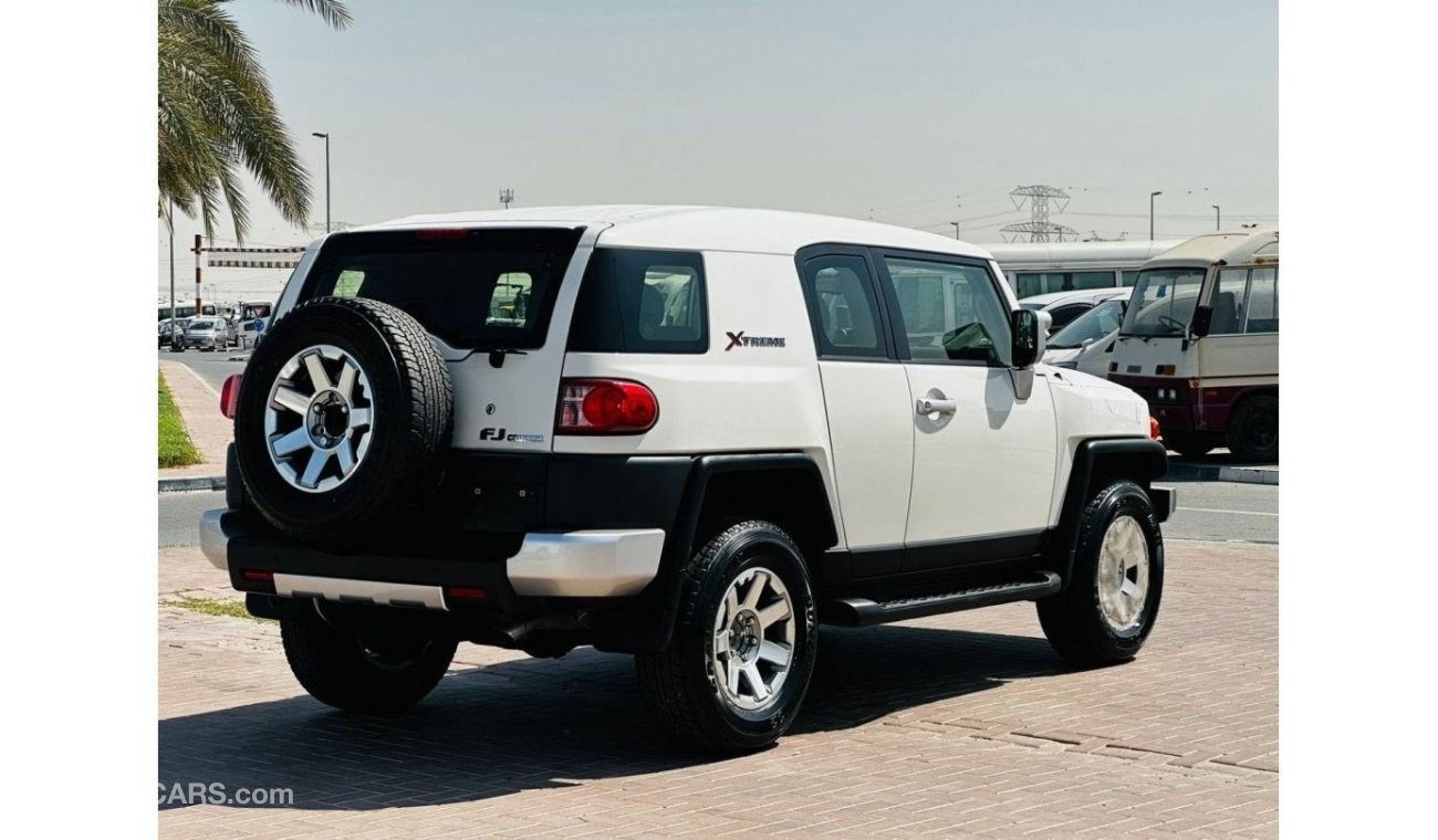 تويوتا إف جي كروزر TOYOTA FJ CRUISER 2023 XTREAM