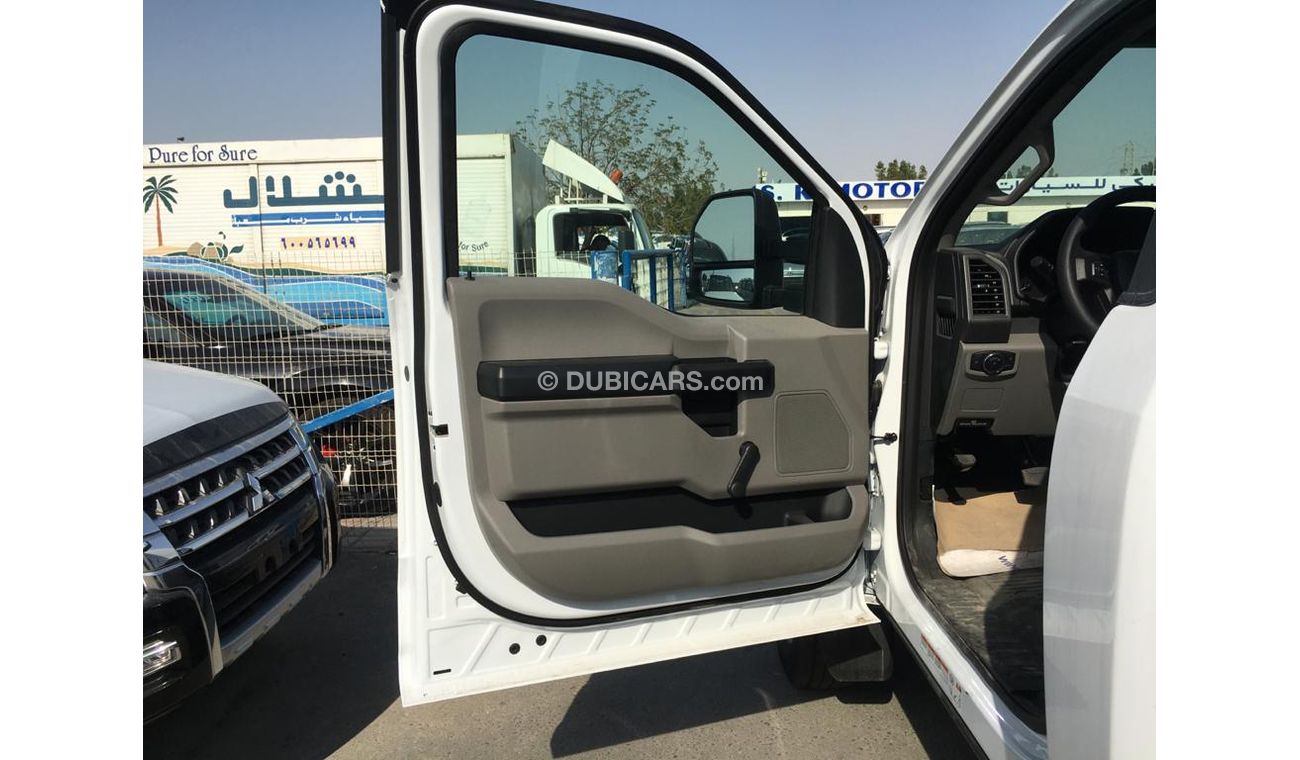 Ford F 550 XL-6.7L POWER STROKE TURBO DIESEL-SUPER DUTY CHASSIS.4X4-A/T-2019 MODEL YEAR (FOR GCC AND EXPORT)
