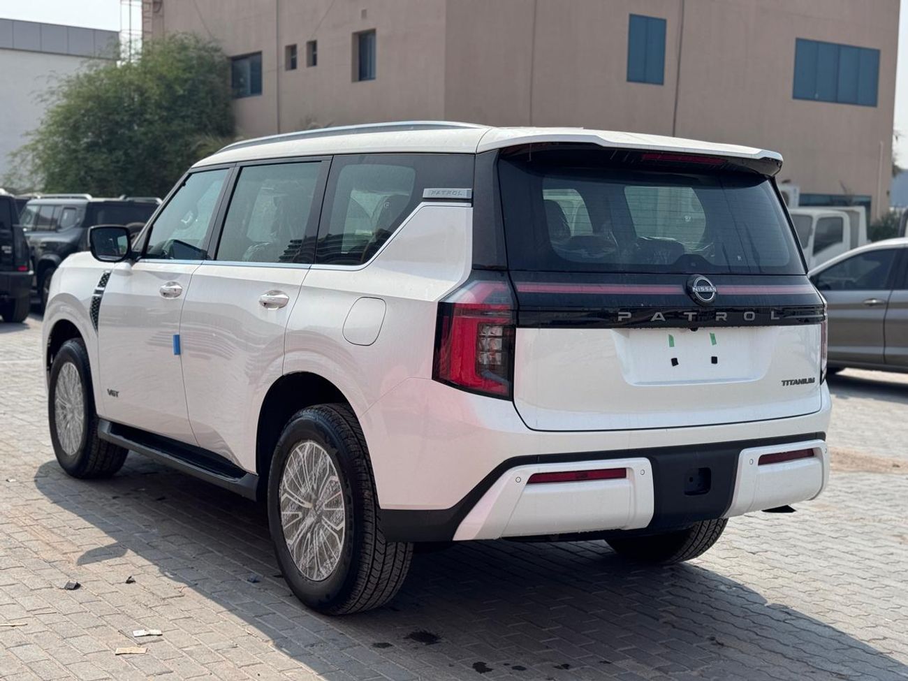 Nissan Patrol Nissan Patrol 3.5L LE Titanium Plus 2026