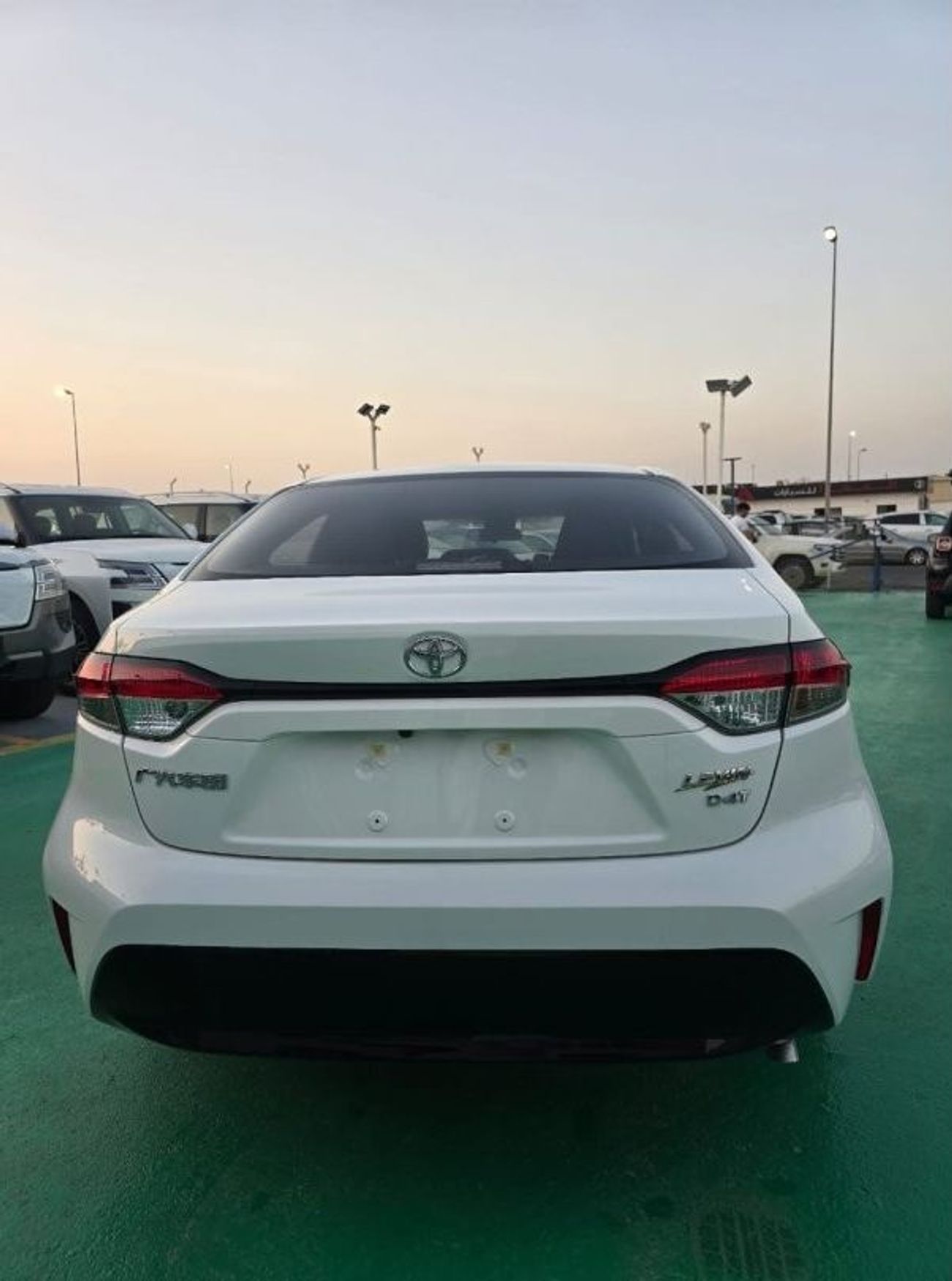 Toyota Corolla 1.8L XLI Hybrid LEVIN 1.8L Hybrid