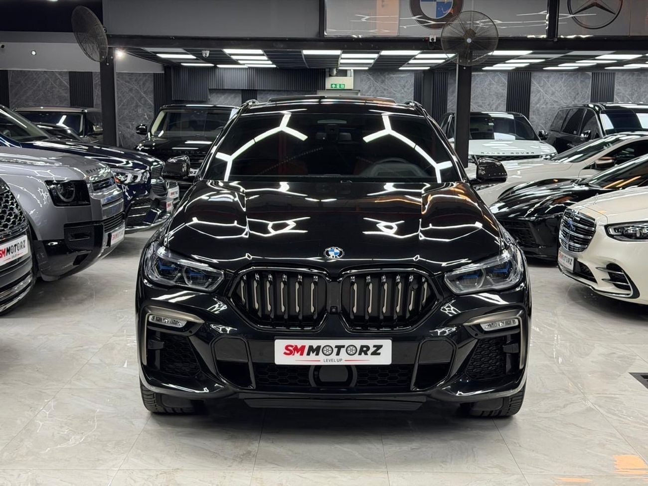 بي أم دبليو X6 XDRIVE M50i