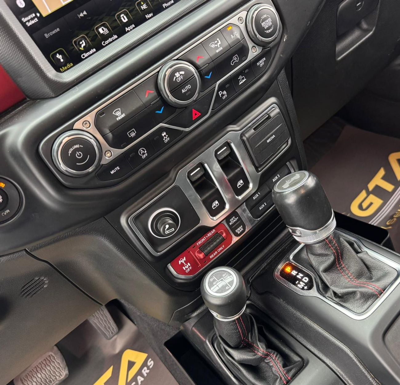 Jeep Wrangler 2021 Jeep Wrangler Rubicon, Jeep Service History, 1 Year Warranty, Excellent Condition, GCC