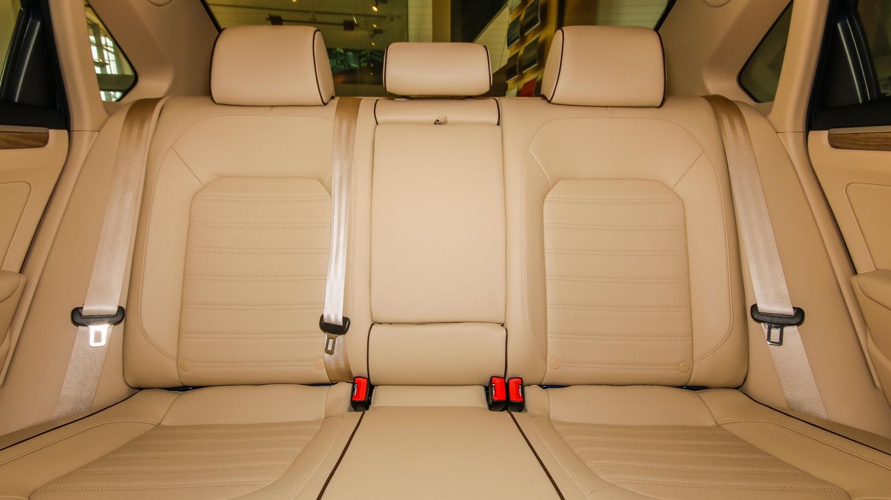 Volkswagen Passat SEL