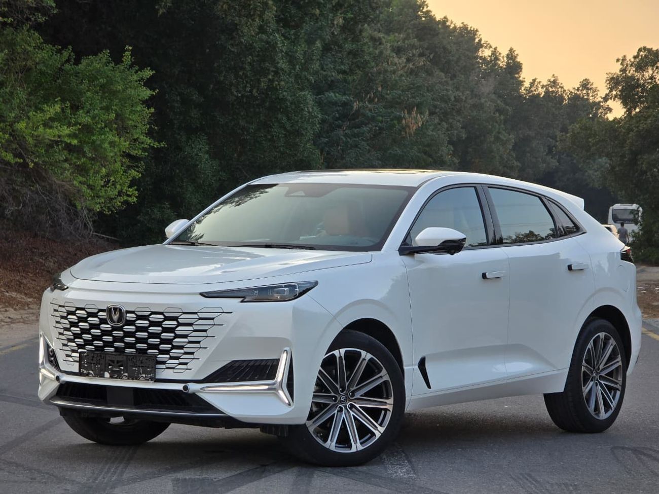 تشنجان يوني ك 2.0T Elite