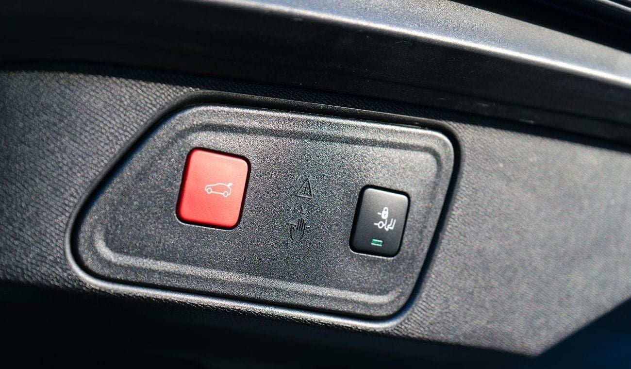 Peugeot 3008 Peugeot 3008 GT Turbo Petrol 2025YM only for export