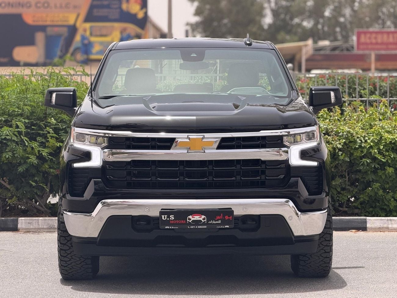 Chevrolet Silverado 1500 REG/CAB 1LT