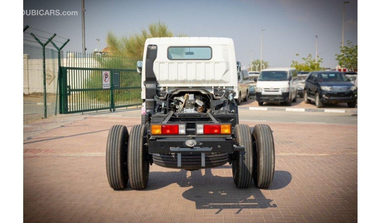 Mitsubishi Canter Fuso 4.2L M/T 4x2 Diesel Long Chassis | 100L Fuel Tank | POWER STEERING | 2023