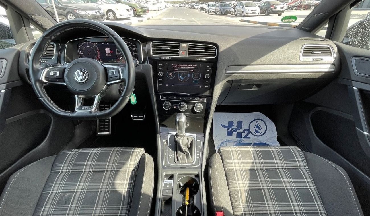 فولكس واجن جولف GTI SEL 2.0T Diesel, 2.0T