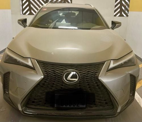 لكزس UX 200 إف سبورت بريستيج