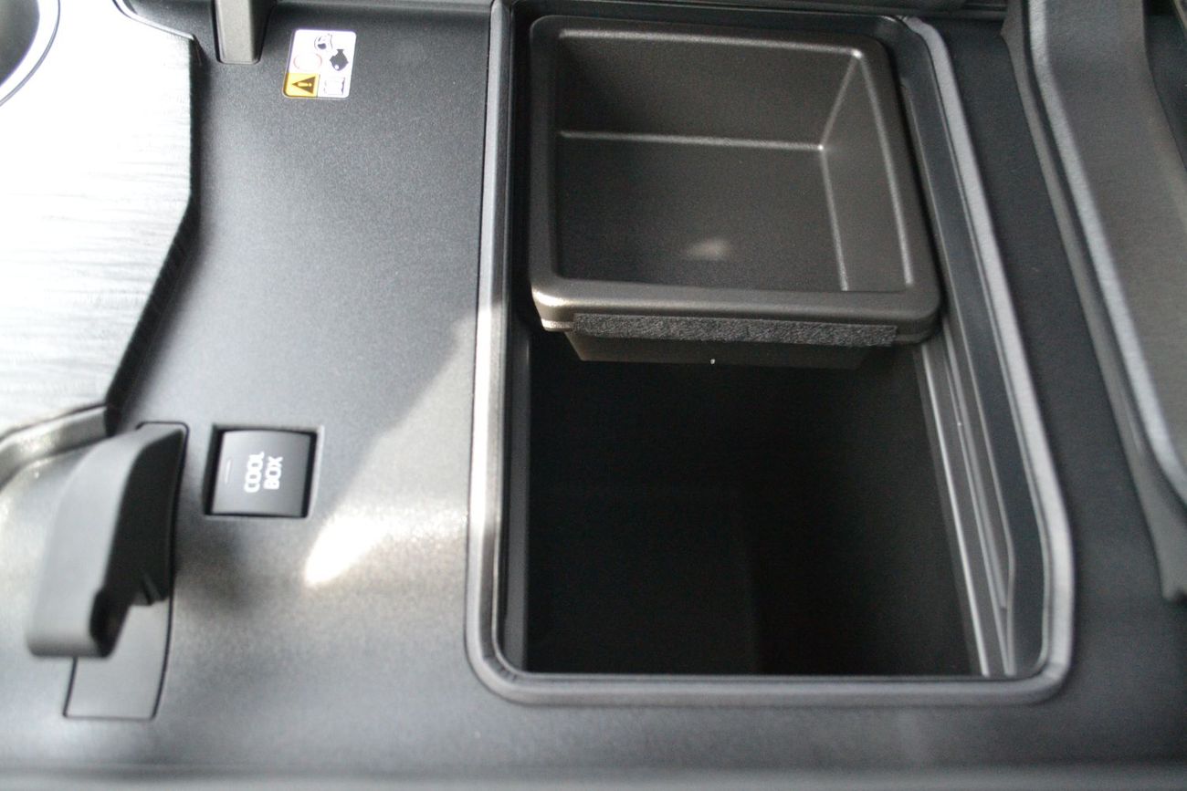 تويوتا لاند كروزر 2026 TOYOTA  LAND CRUISER 3.3  VXR FULL OPTION