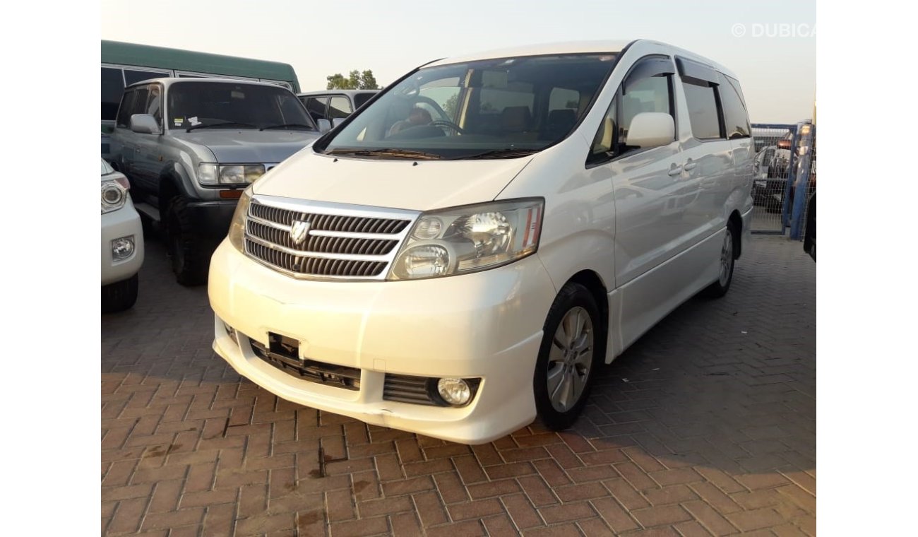 Toyota Alphard Van