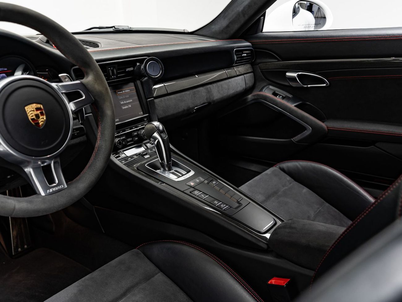 بورش 911 GT3 3.8L (475 HP) Coupe