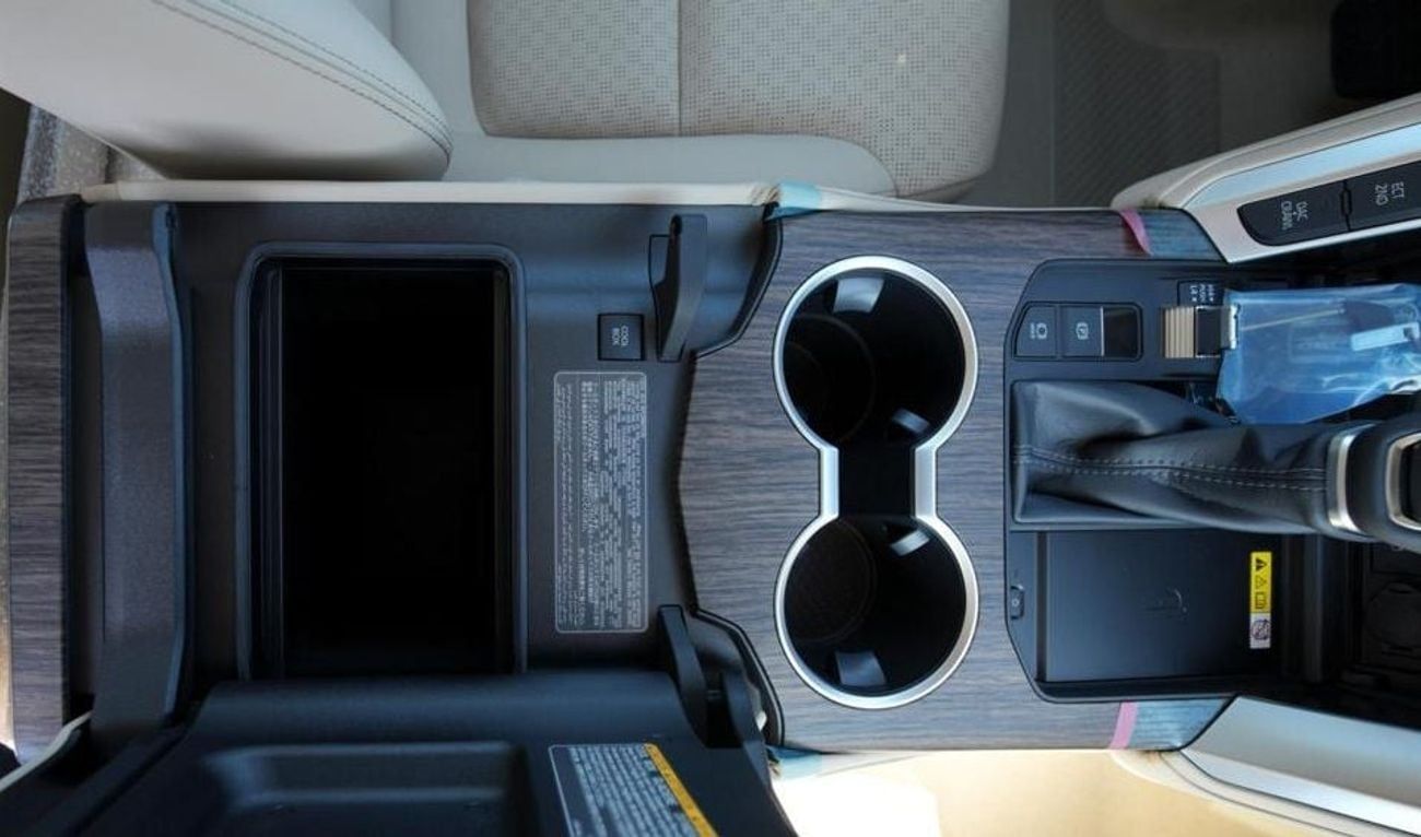 تويوتا لاند كروزر VX ECTP2M031 - 2026 Toyota LC300 Std - 4.0L Petrol Auto - White with Beige Interior