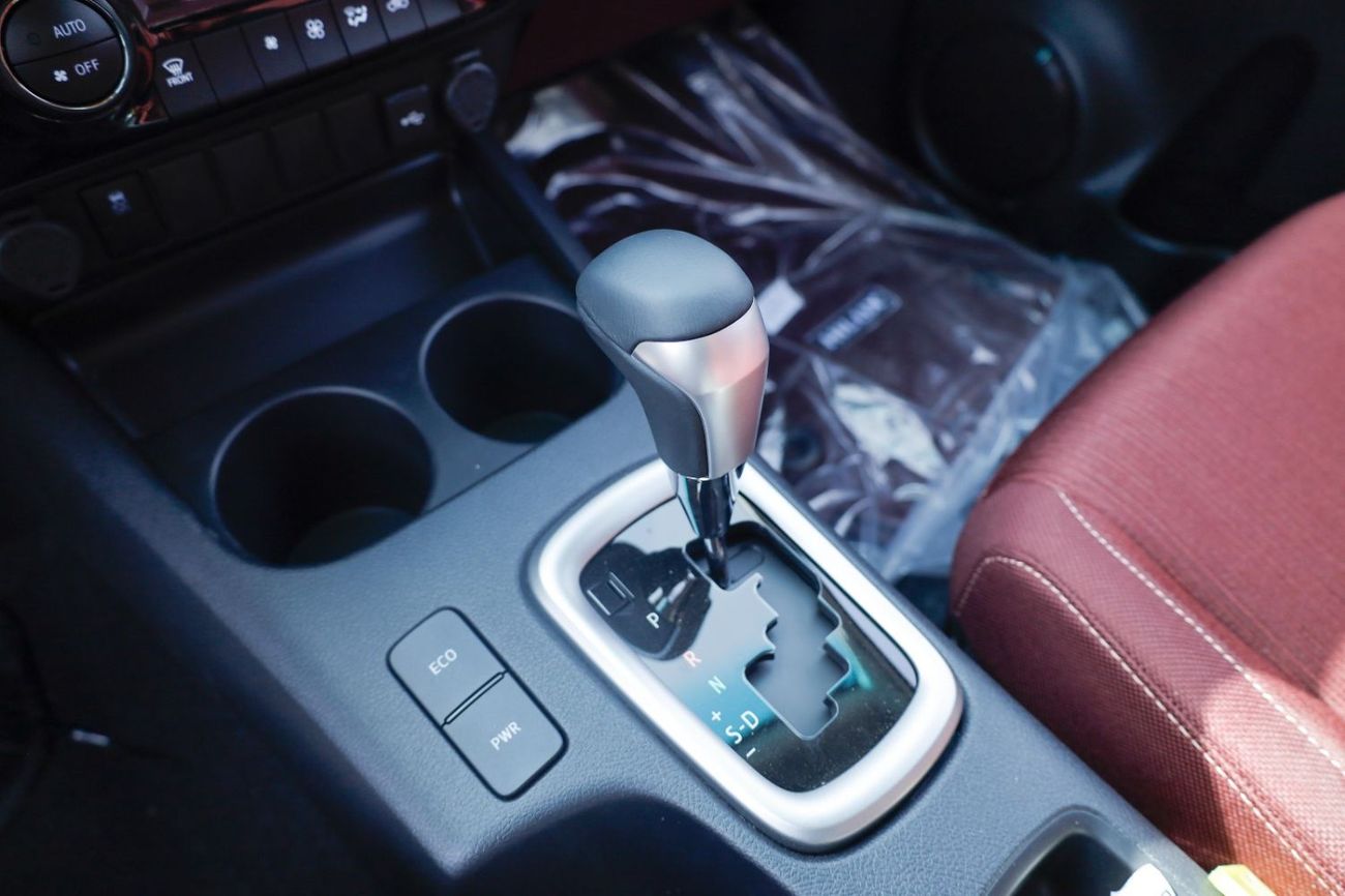 Toyota Hilux TOYOTA HILUX 2.7L PETROL 4WD DOUBLE CAB GLXS-V AUTO