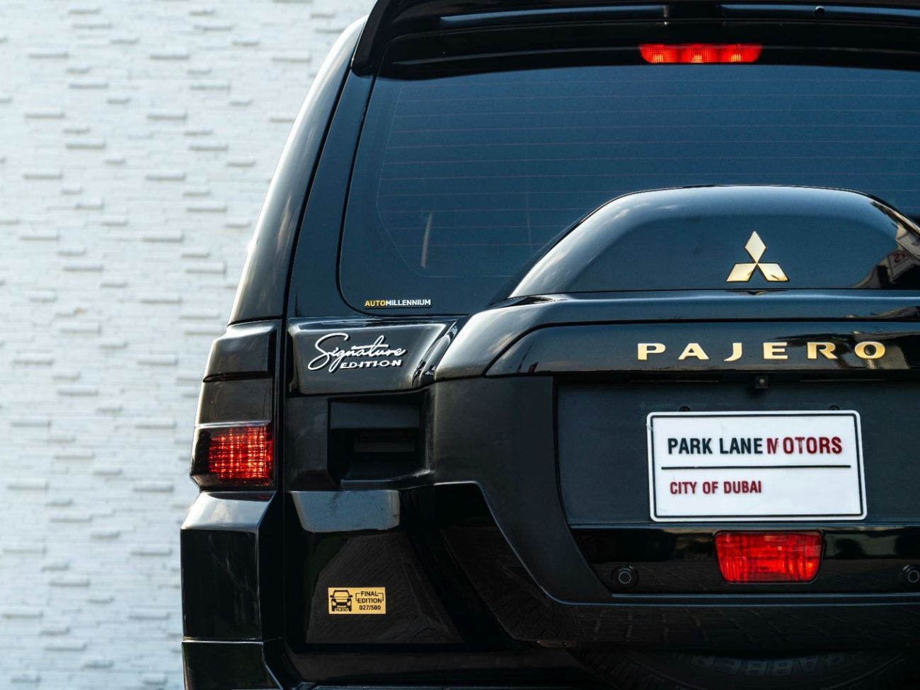 Mitsubishi Pajero GLS Mid 3.8L (243 HP)