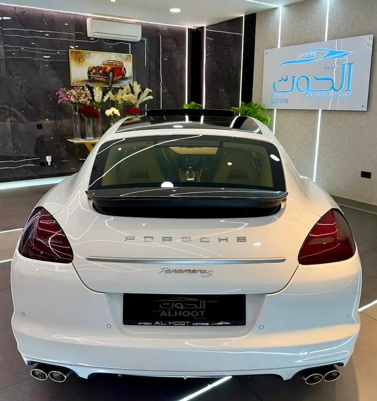 بورش باناميرا BEST PLATINUM EDITION|| TOP OPTIONS || GCC || ACCIDENT FREE || UNIQUE