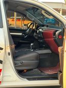 Toyota Hilux Toyota Hilux 2016model Modified 2024 Adventure 2.7 4x4 petrol Engine Colour white push start Transmi