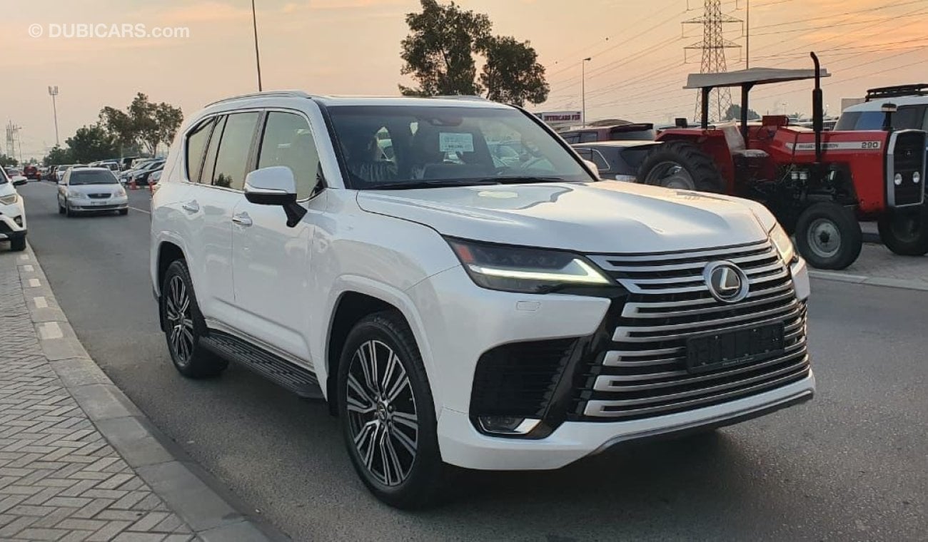 Lexus LX600 F SPORT