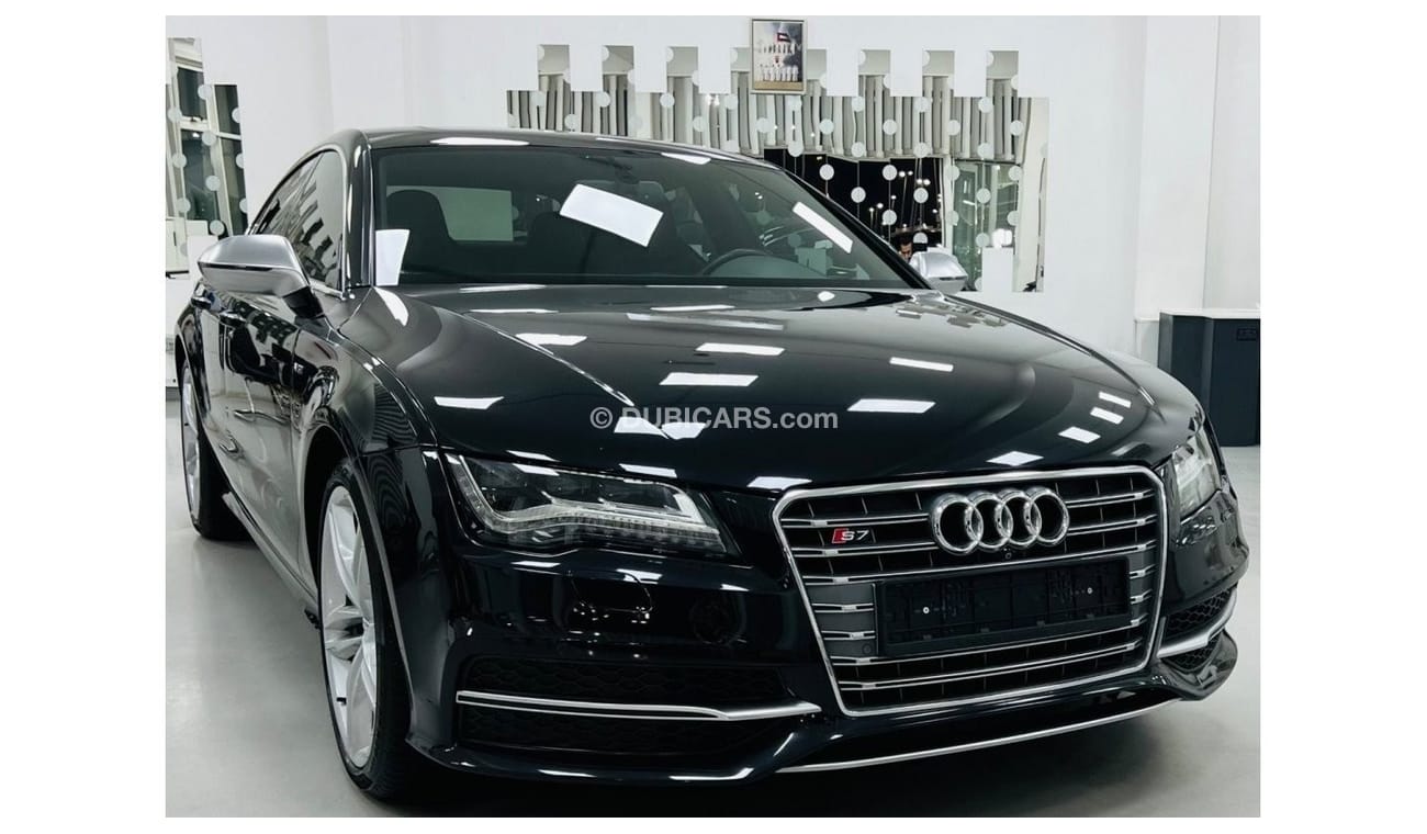 Audi S7 GCC .. V8 .. FSH .. Original Paint .. Top Range ..