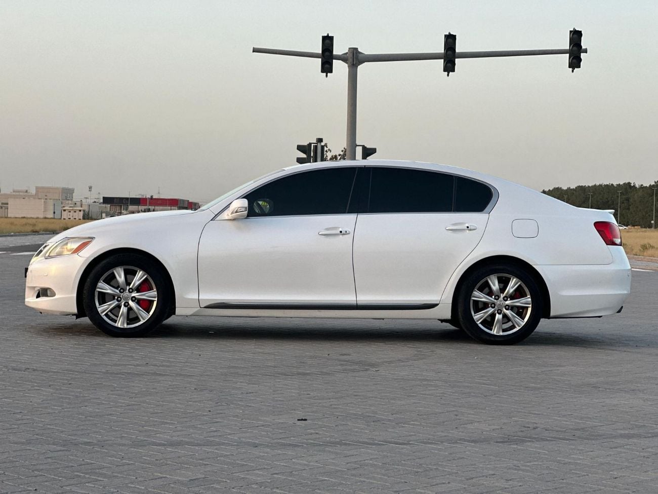 لكزس GS 300 BASE