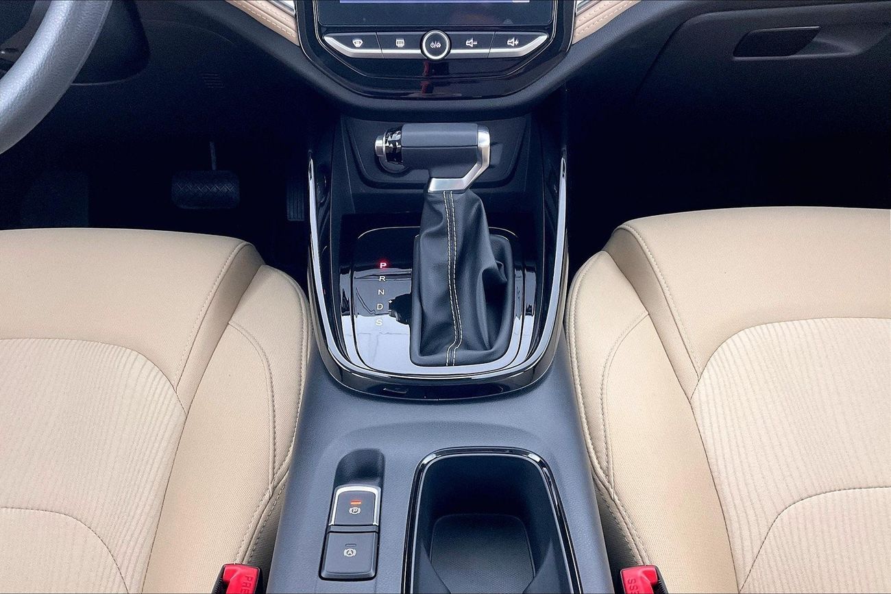 Chevrolet Captiva Premier| 1 year free warranty | Exclusive Eid offer