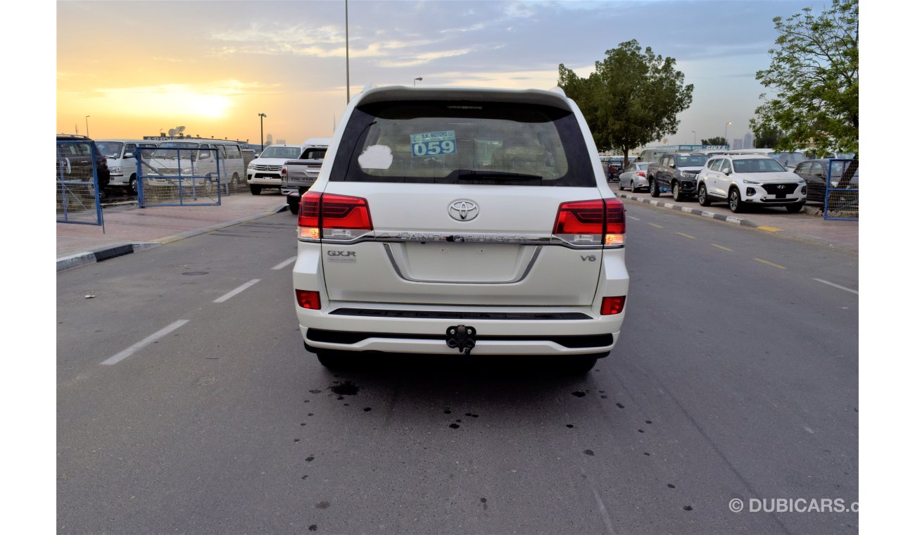 Toyota Land Cruiser GXR - WHITE EDITION - V6 - SPECIAL OFFER ON CALL