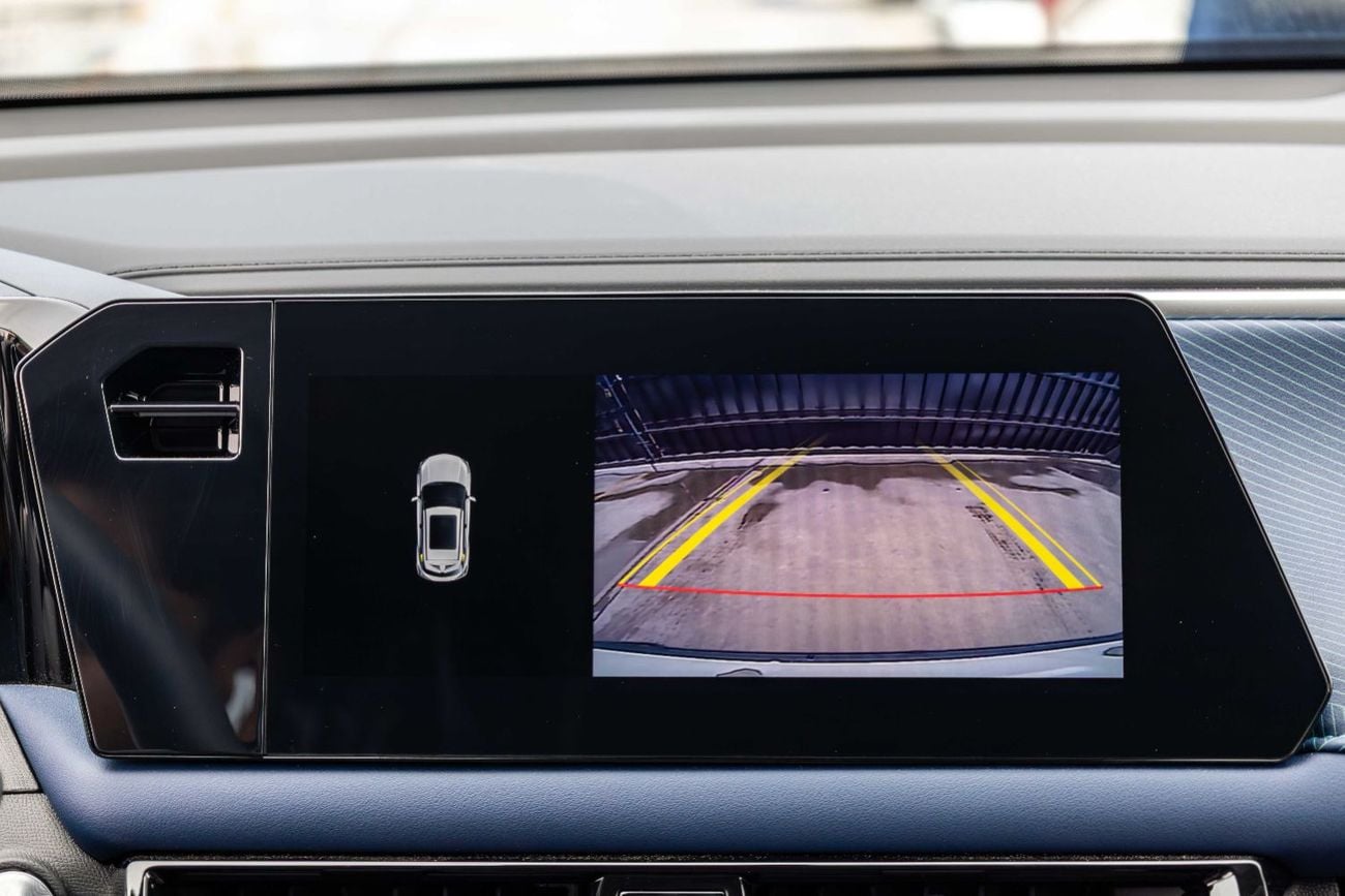 جي إي سي GS3 إمزوم 2026 GAC GS3 Emzoom1.5L - Moonlight Grey Inside Black & Blue
