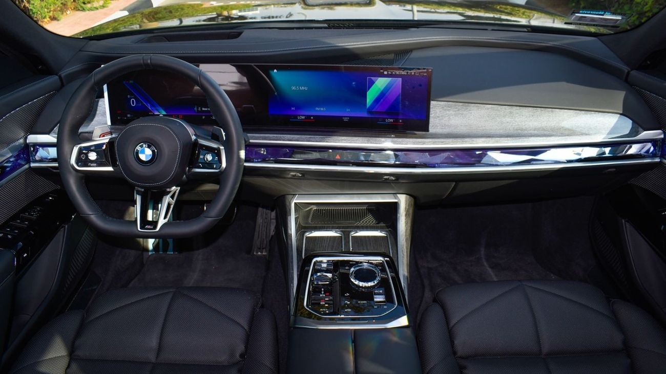 BMW 740Li BMW 740li M-Kitt / 2023 / USA