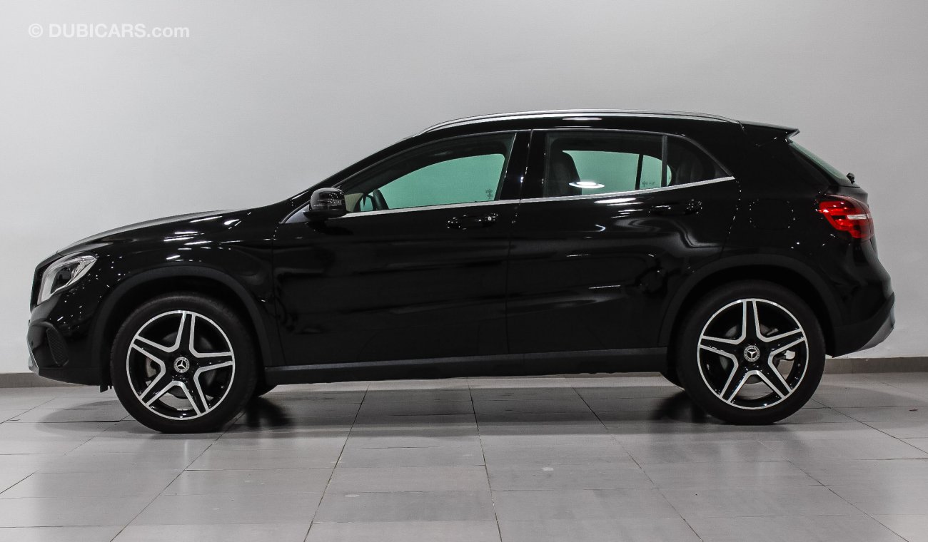 Mercedes-Benz GLA 250 4MATIC