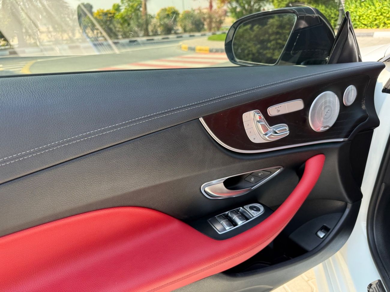 مرسيدس بنز E450 كوبيه