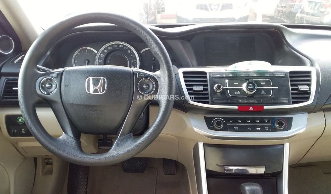 هوندا أكورد هوندا اكورد ٢٠١٦ خليجي