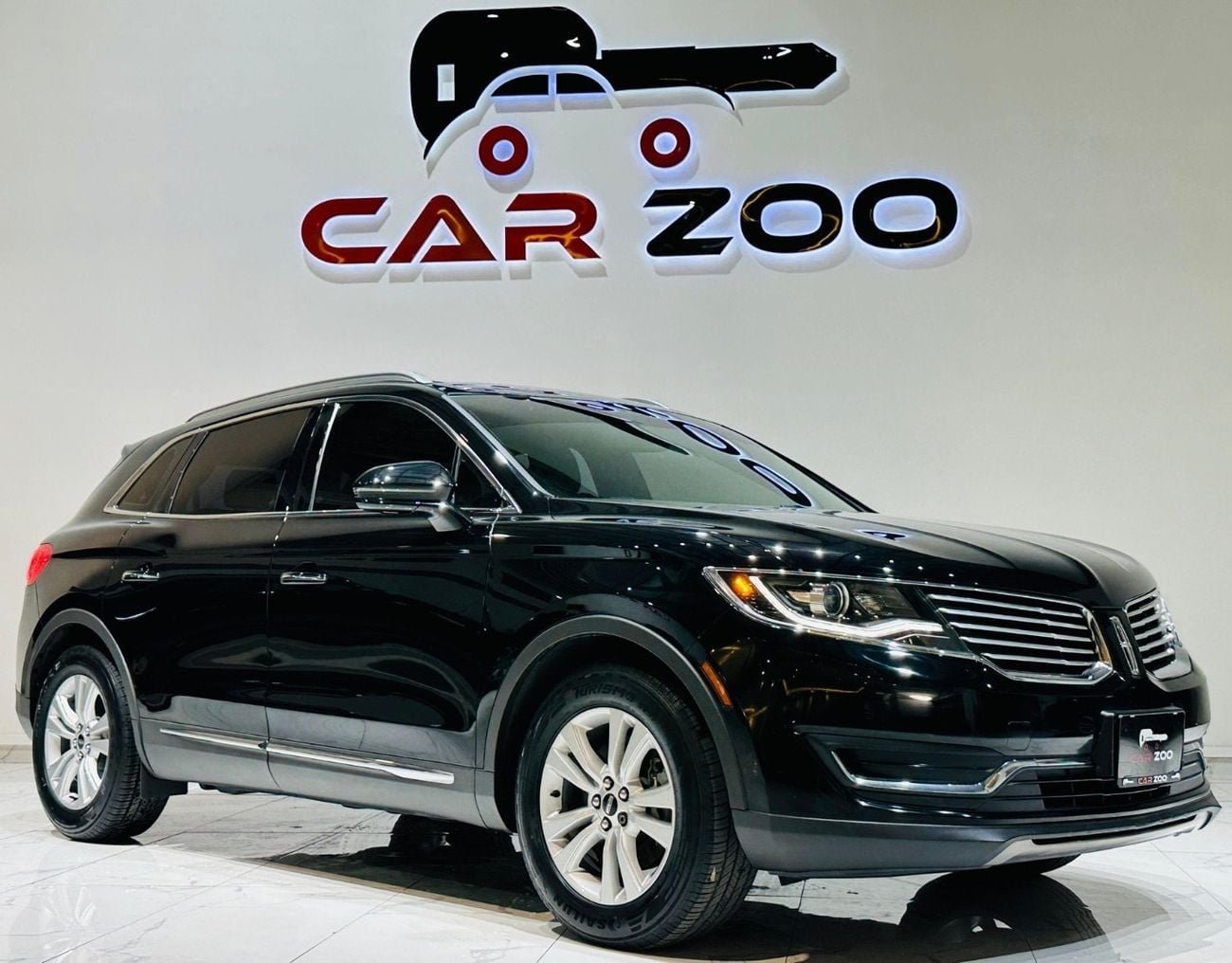 Lincoln MKX BASE
