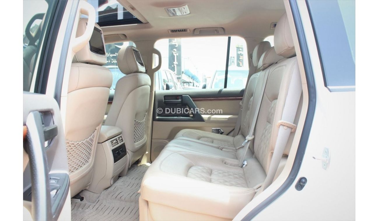 Toyota Land Cruiser GXR V8, GCC