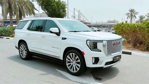 GMC Yukon Denali GCC 2022 WITH AGENCY WARRANTY AND SERVICE CONTRACT IN MINT CONDITION